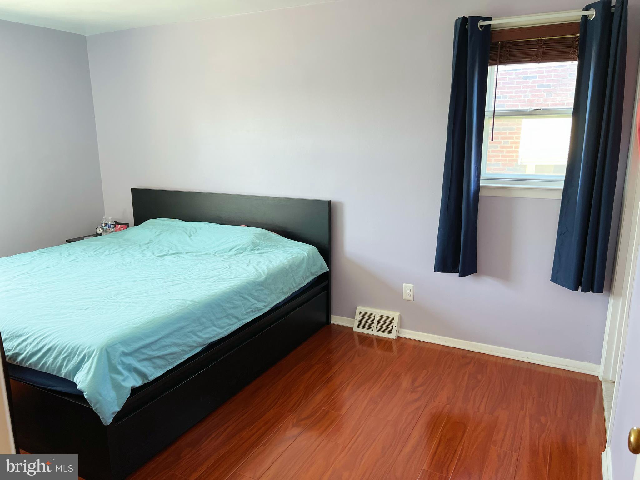 8915 Blue Grass Road Philadelphia, PA 19152 - Photo 6 of 15 Gallery Image 6