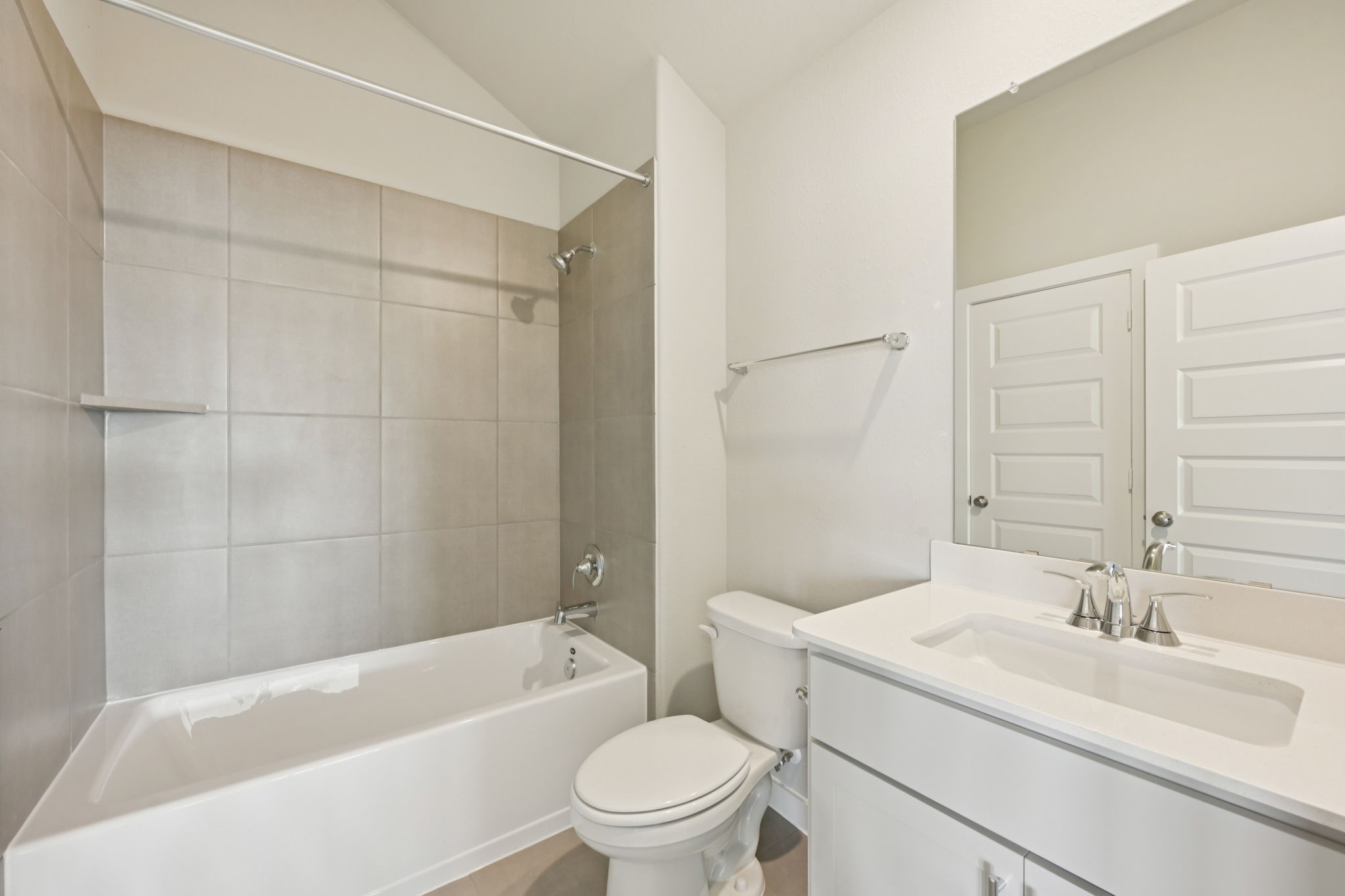 2830 Dark Lantern Drive Rosenberg, TX 77471 - Photo 30 of 34 Photo is not of the actual home, but is an inspirational photo of builder’s model home and may depict options, furnishings, and/or decorator features that are not included