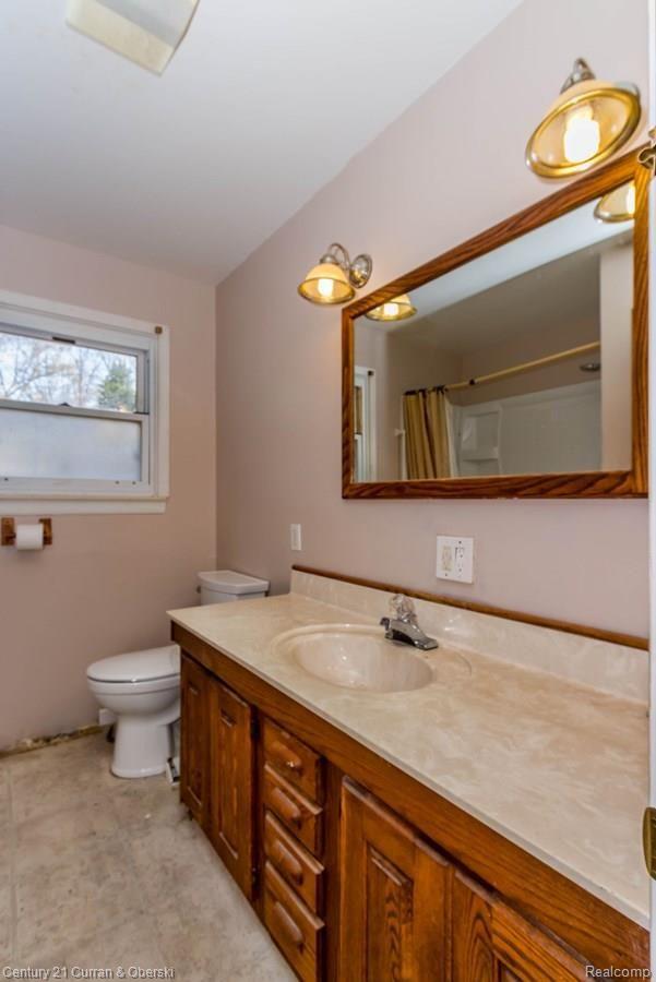 45051 Harris Road Belleville, MI 48111 - Photo 10 of 20 20-2.jpg
