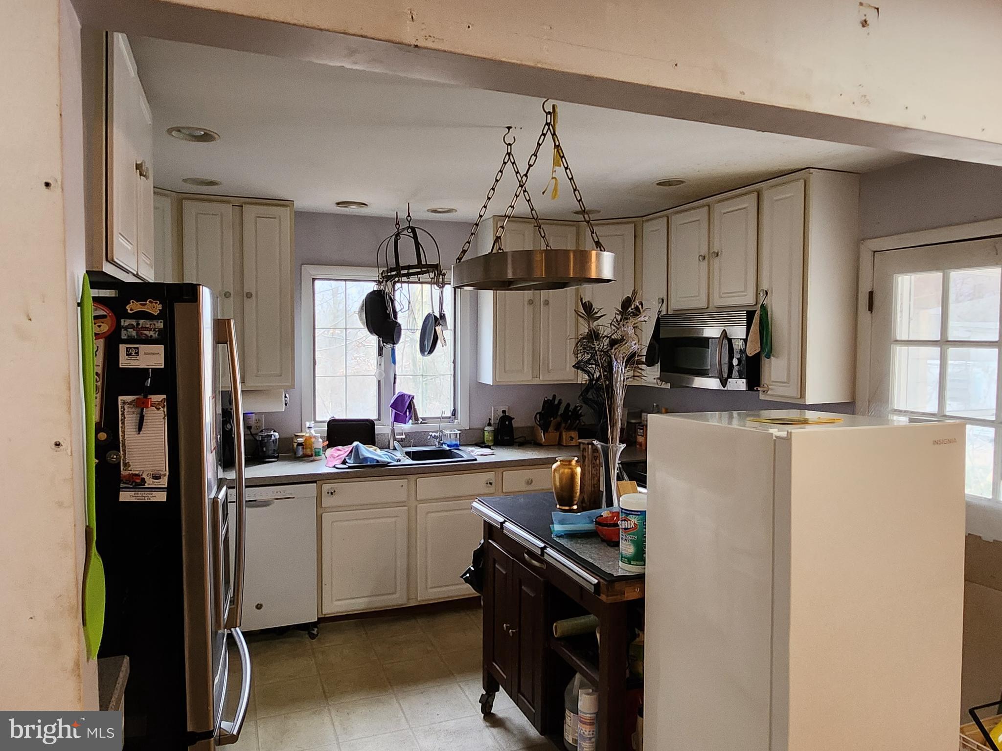 137 Wambold Road Green Lane, PA 18054 - Photo 8 of 19 Gallery Image 8