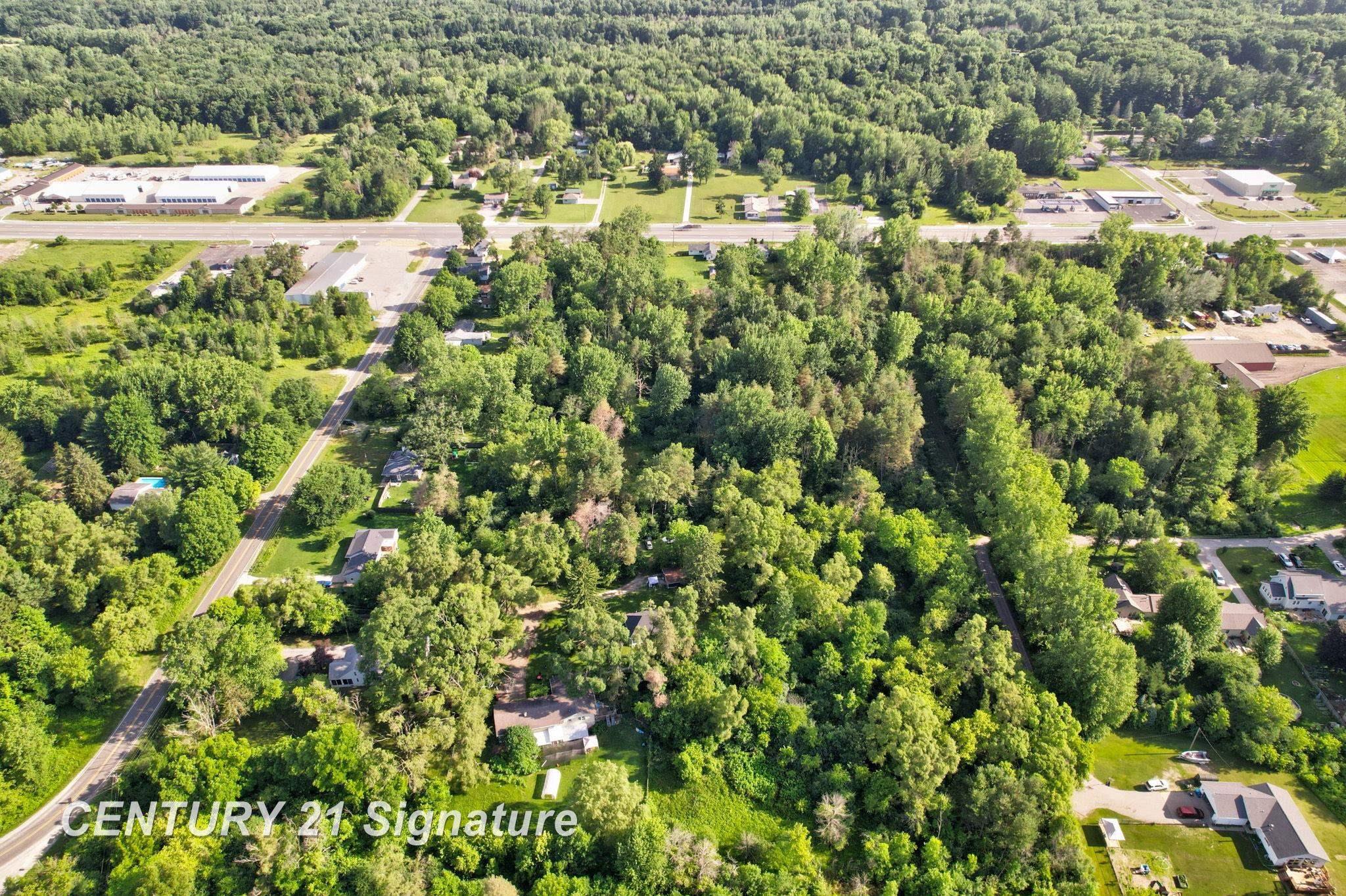 1948 East Chippewa River Road Midland, MI 48640 - Photo 4 of 9