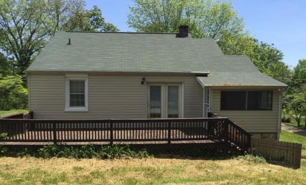 5605 Maloneyville Road Corryton, TN 37721 - Photo 2 of 11 Back of home