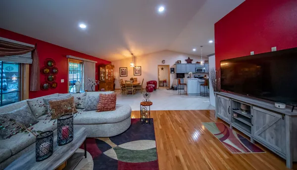 $489,000 | N22791 Carpenter Road, Niagara, WI 54151