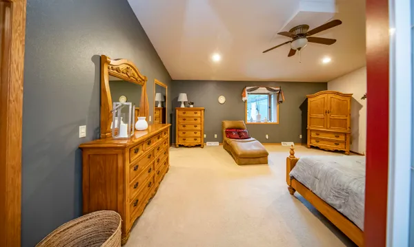 $469,000 | N22791 Carpenter Road, Niagara, WI 54151