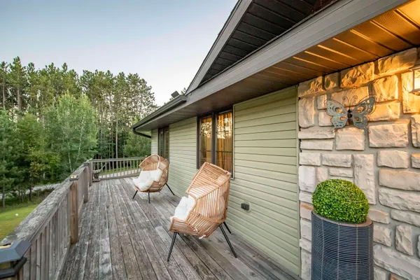 $489,000 | N22791 Carpenter Road, Niagara, WI 54151