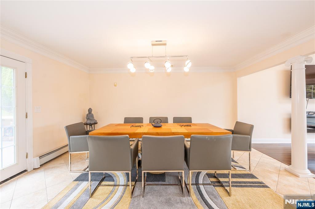 12 Rene Court Wayne, NJ 07470 - Photo 6 of 33
