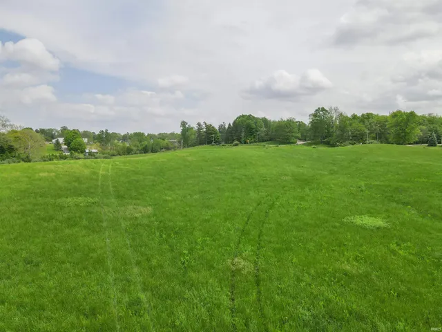 $89,700 | 7 South Spiceland Pike, New Castle, IN 47362