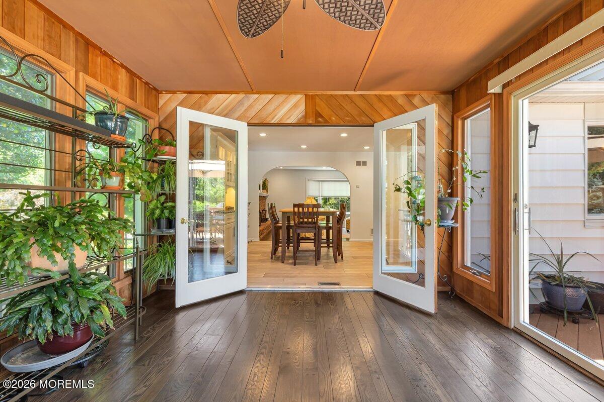 25 Pelican Road Middletown, NJ 07748 - Photo 13 of 44 Sunroom
