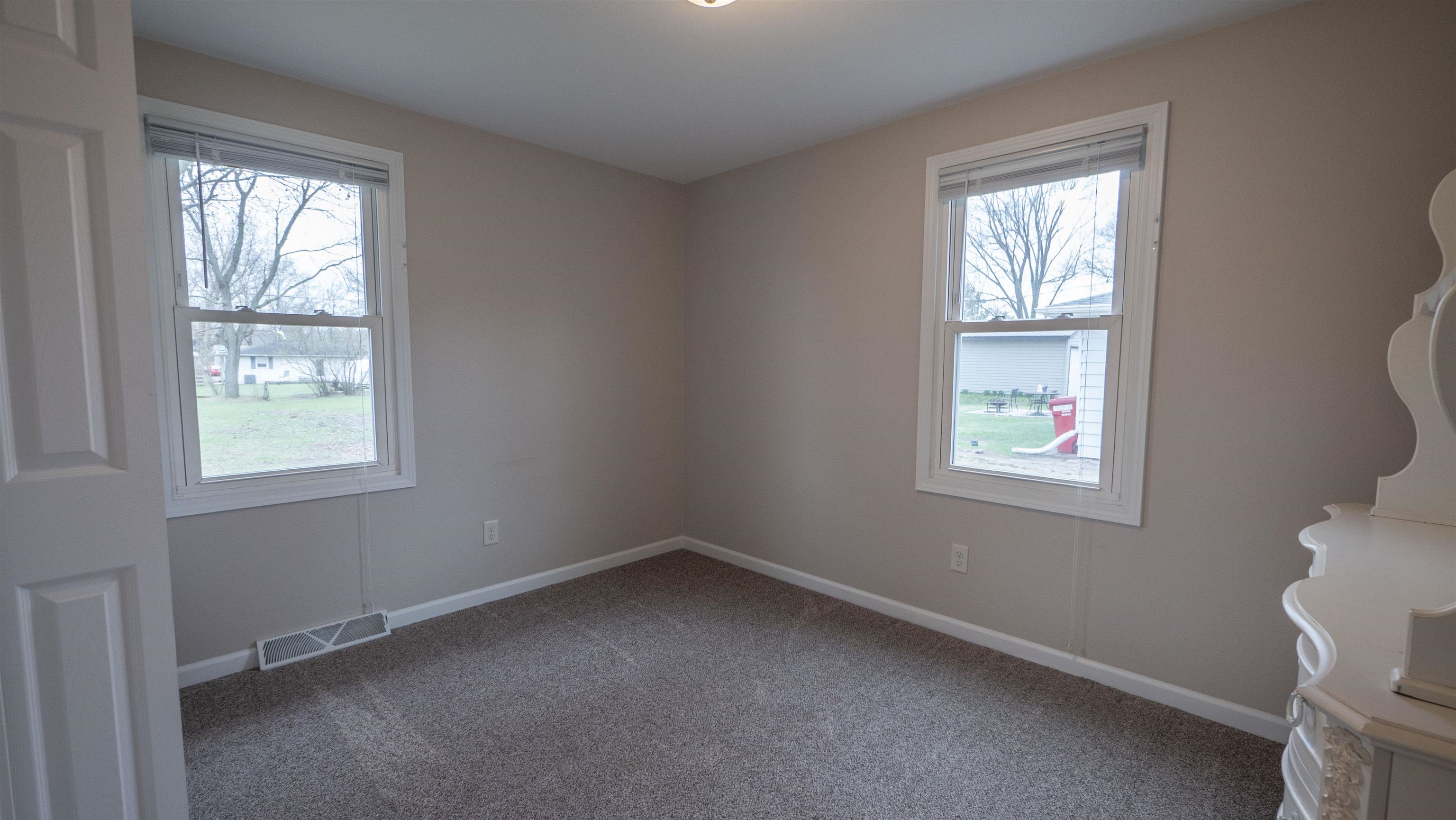 1330 Crystal Court Waupaca, WI 54981 - Photo 12 of 24