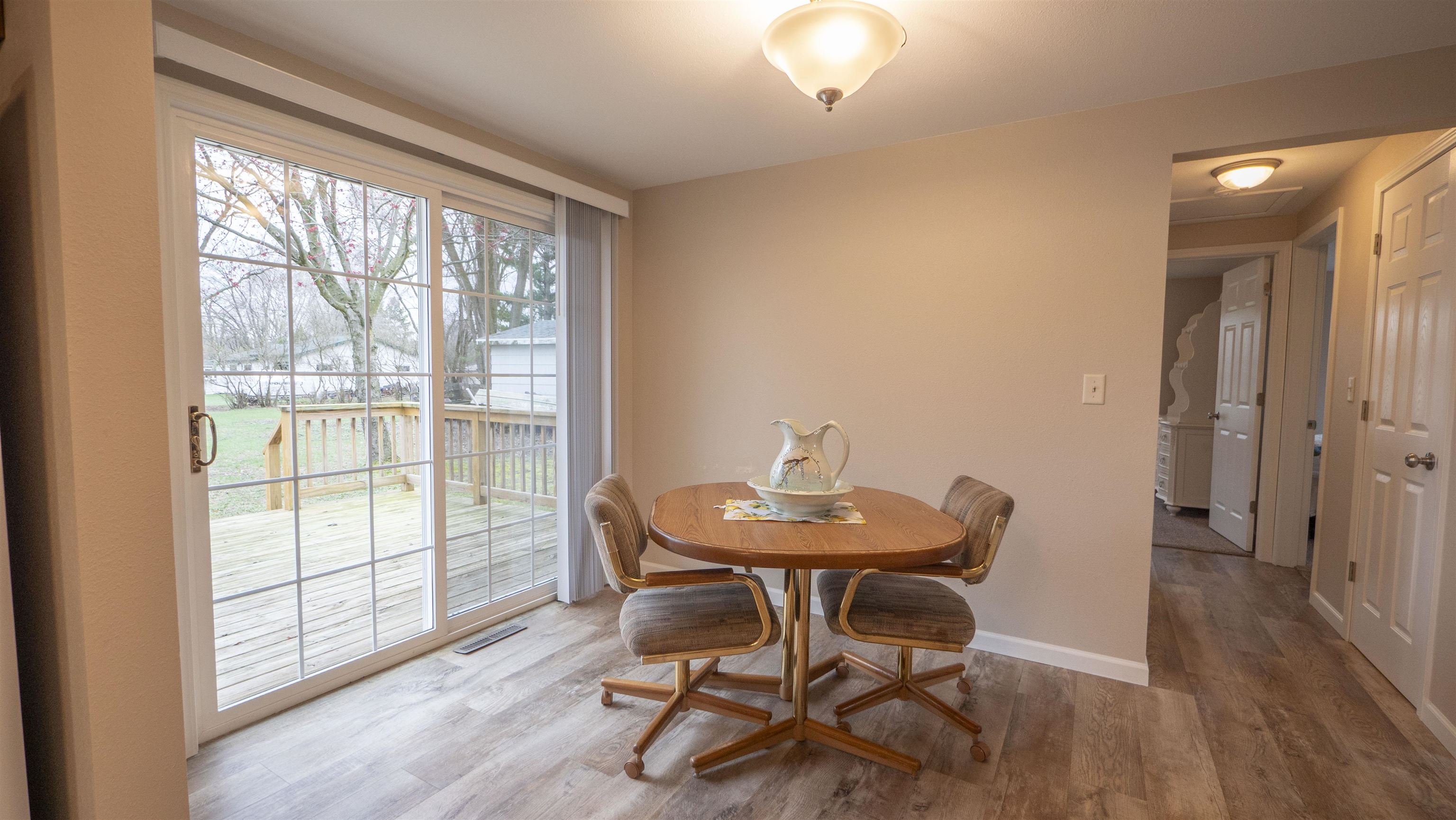 1330 Crystal Court Waupaca, WI 54981 - Photo 6 of 24