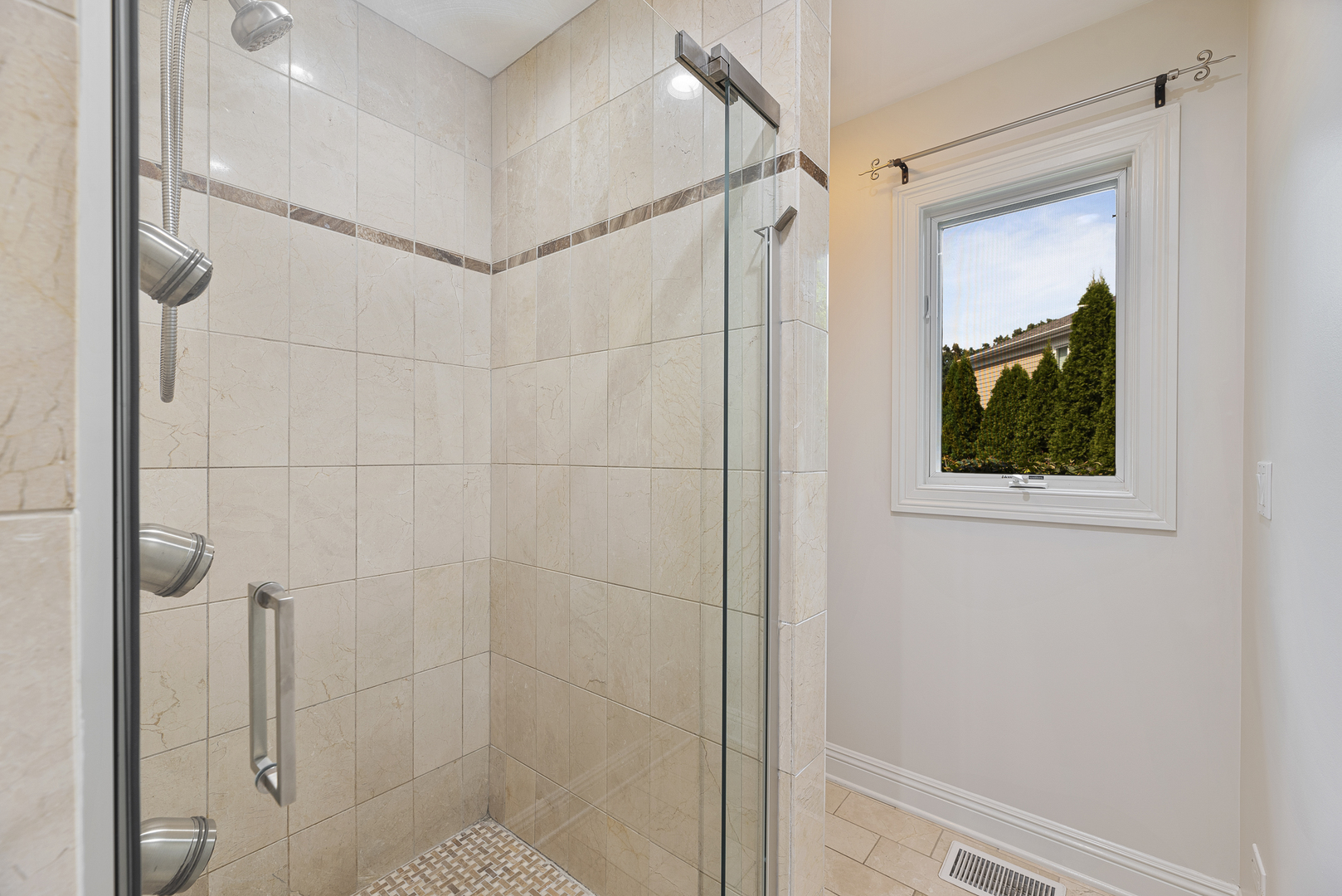 701 Ridge Road Highland Park, IL 60035 - Photo 27 of 60