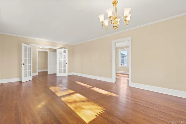 $2,900 | 134 Washington Avenue, Unit 1, Suffern, NY 10901