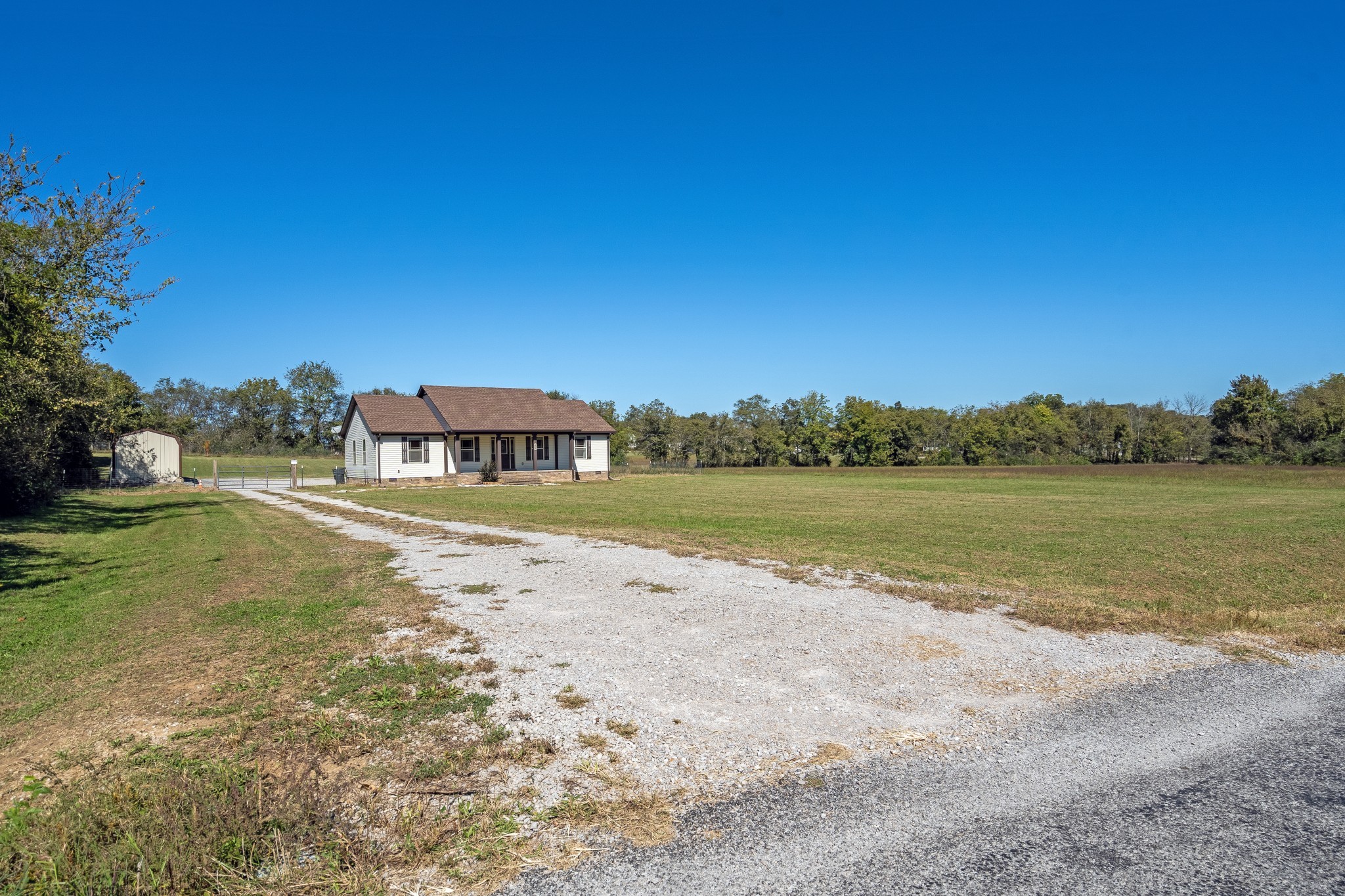 3000 Toll Gate Road Petersburg, TN 37144 - Photo 3 of 39