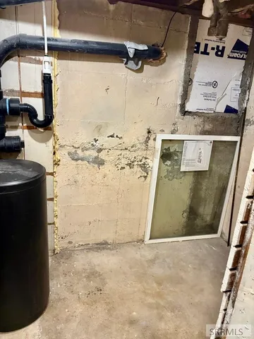 $356,000 | 434 South Park Avenue, Shelley, ID 83274