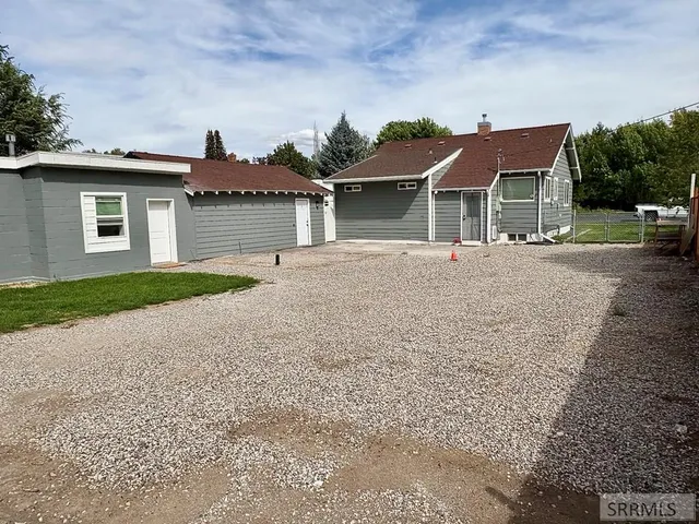 $356,000 | 434 South Park Avenue, Shelley, ID 83274