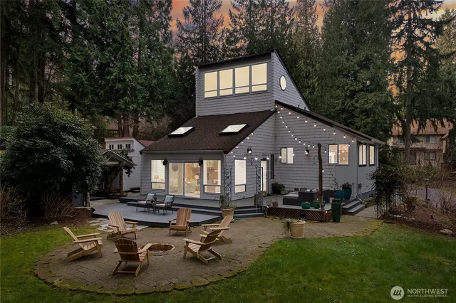 $1,250,000 | 7643 129th Avenue Southeast, Newcastle, WA 98056