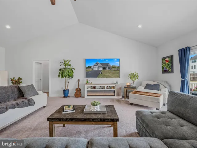 $525,000 | 111 Moonstone Drive, Kearneysville, WV 25430