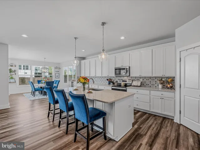 $525,000 | 111 Moonstone Drive, Kearneysville, WV 25430