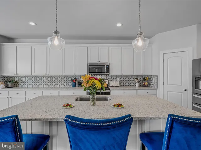 $525,000 | 111 Moonstone Drive, Kearneysville, WV 25430