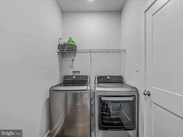 $525,000 | 111 Moonstone Drive, Kearneysville, WV 25430