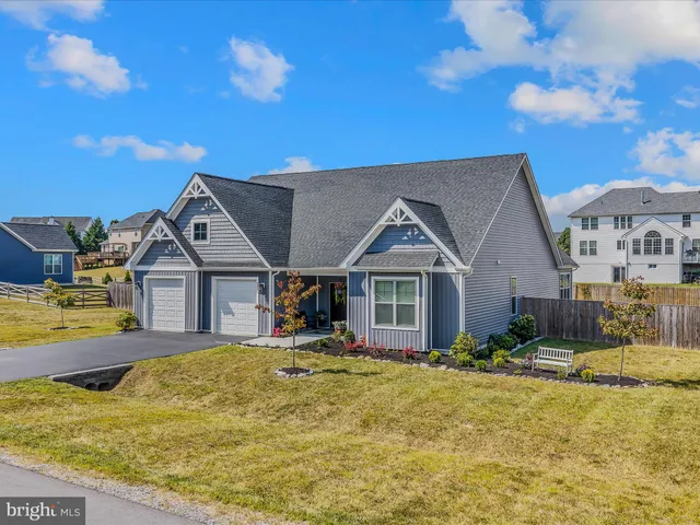 $525,000 | 111 Moonstone Drive, Kearneysville, WV 25430