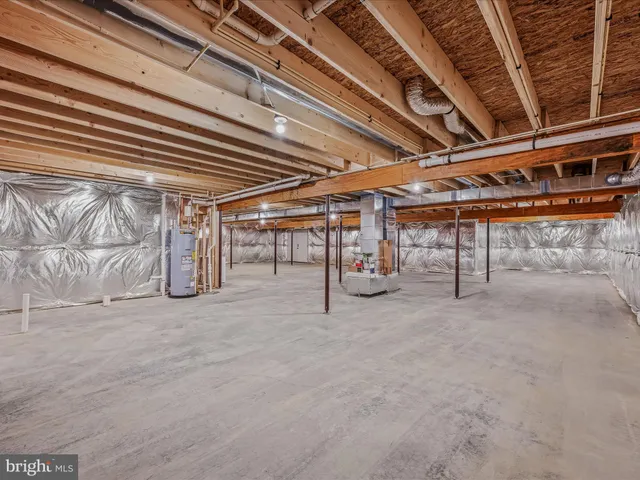 $525,000 | 111 Moonstone Drive, Kearneysville, WV 25430