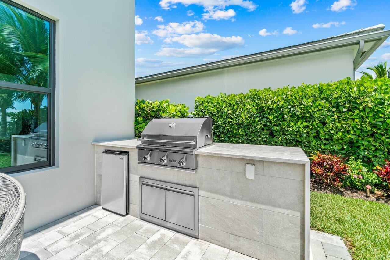8618 Tower Bridge Court Boca Raton, FL 33496 - Photo 44 of 47 a view of outdoor space and barbecue grill