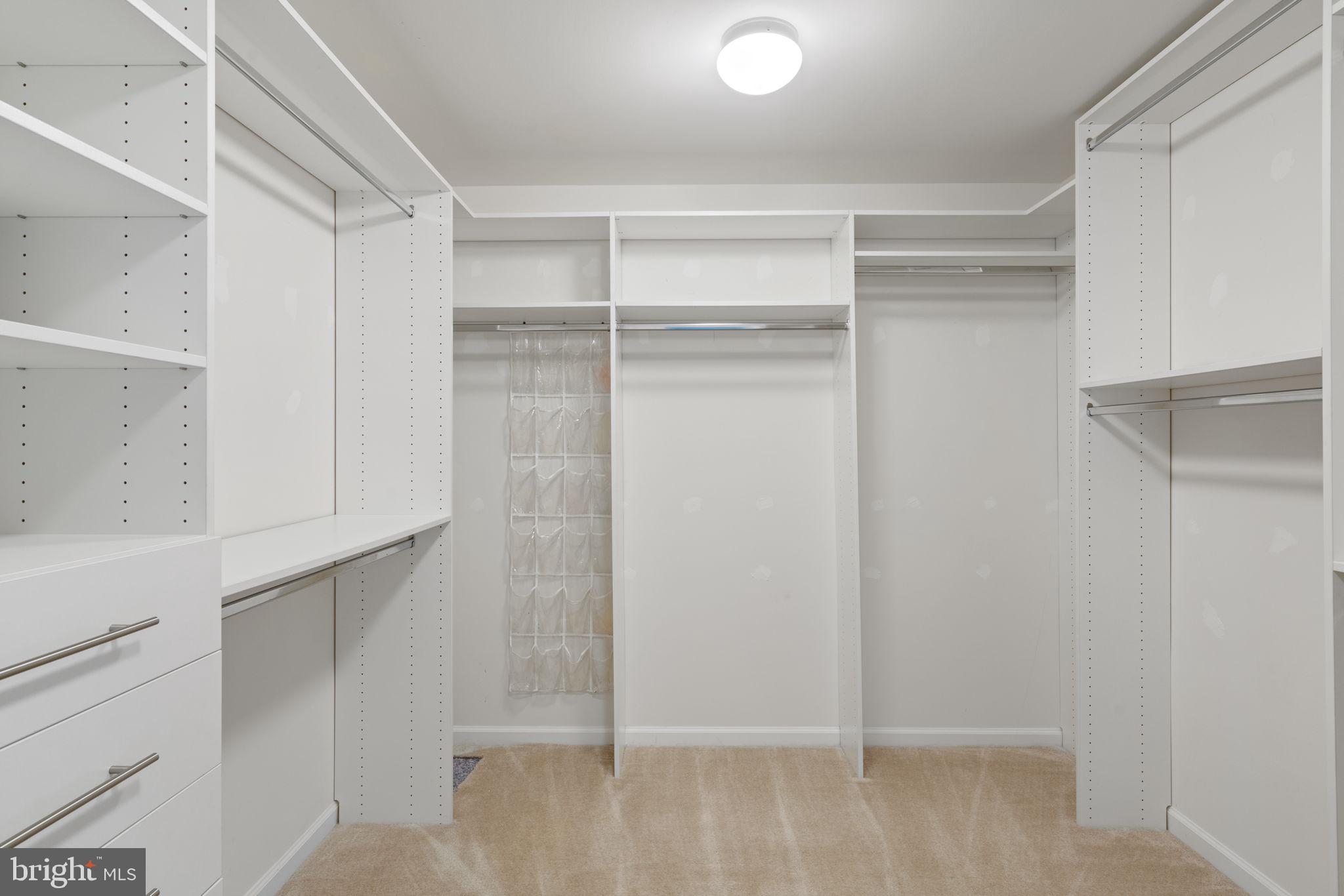 8134 Skystone Loop Manassas Park, VA 20111 - Photo 25 of 33 Primary walk-in closet