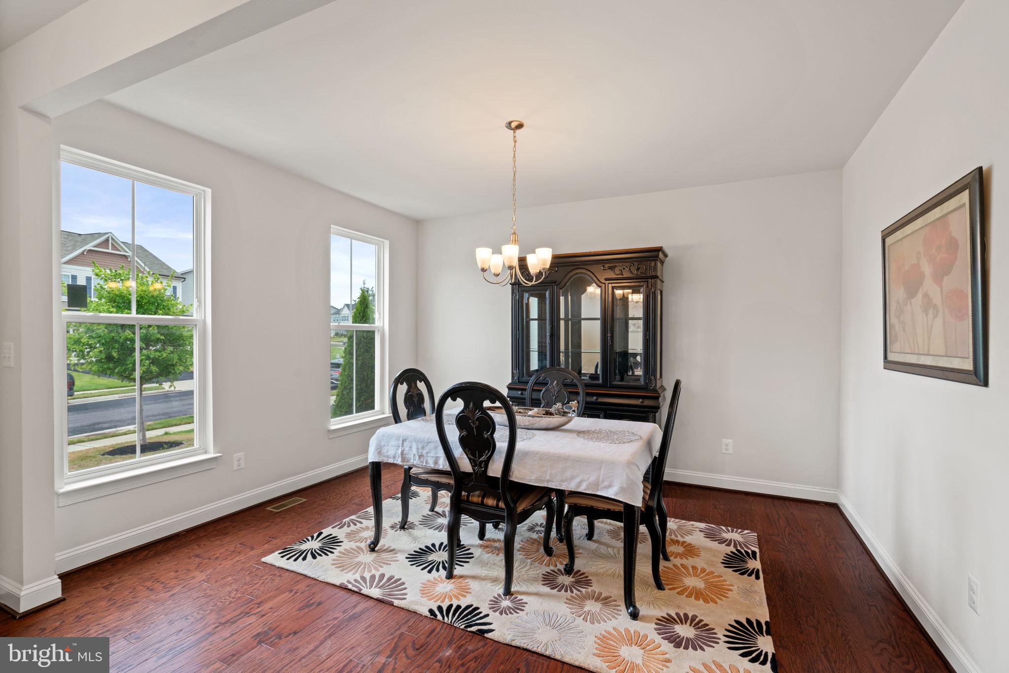 8134 Skystone Loop Manassas Park, VA 20111 - Photo 5 of 33 Formal Dining