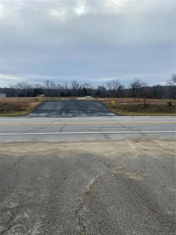 $380,000 | 6842 Hwy O, Catawissa, MO 63015