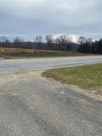 $380,000 | 6842 Hwy O, Catawissa, MO 63015