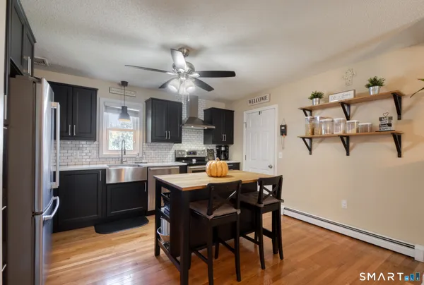 $499,900 | 10 Guarino Drive, Middletown, CT 06457