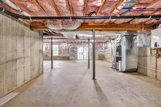 $799,900 | 191 Meadow Street, Shelton, CT 06484