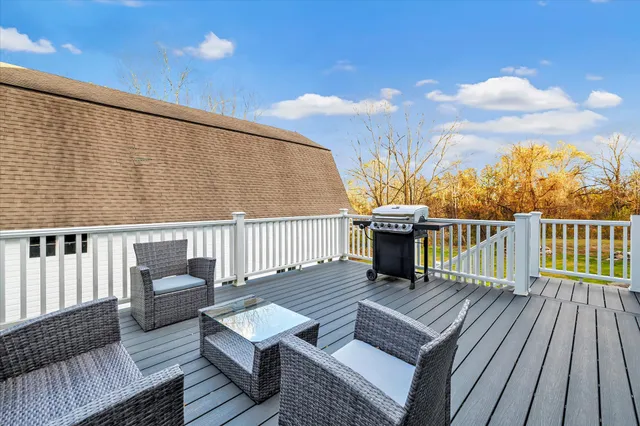 $799,900 | 191 Meadow Street, Shelton, CT 06484