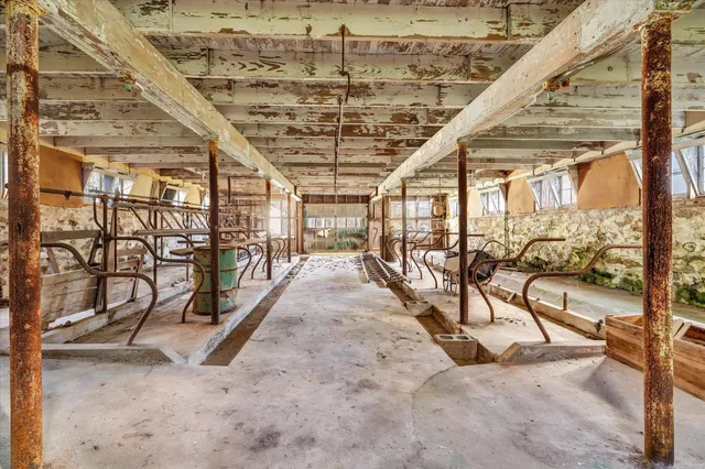 $799,900 | 191 Meadow Street, Shelton, CT 06484