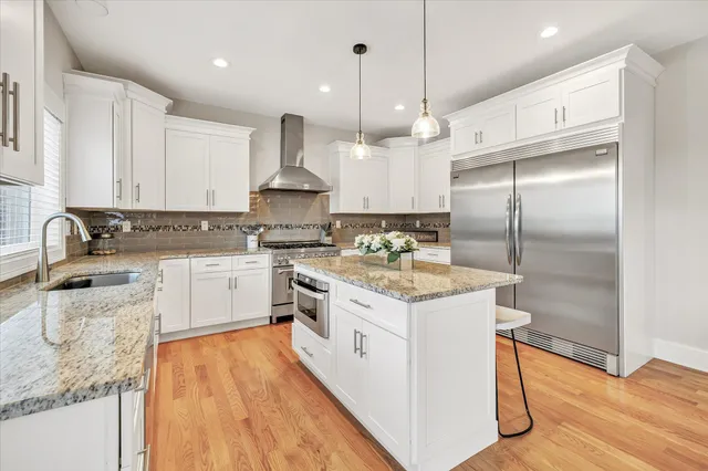 $799,900 | 191 Meadow Street, Shelton, CT 06484