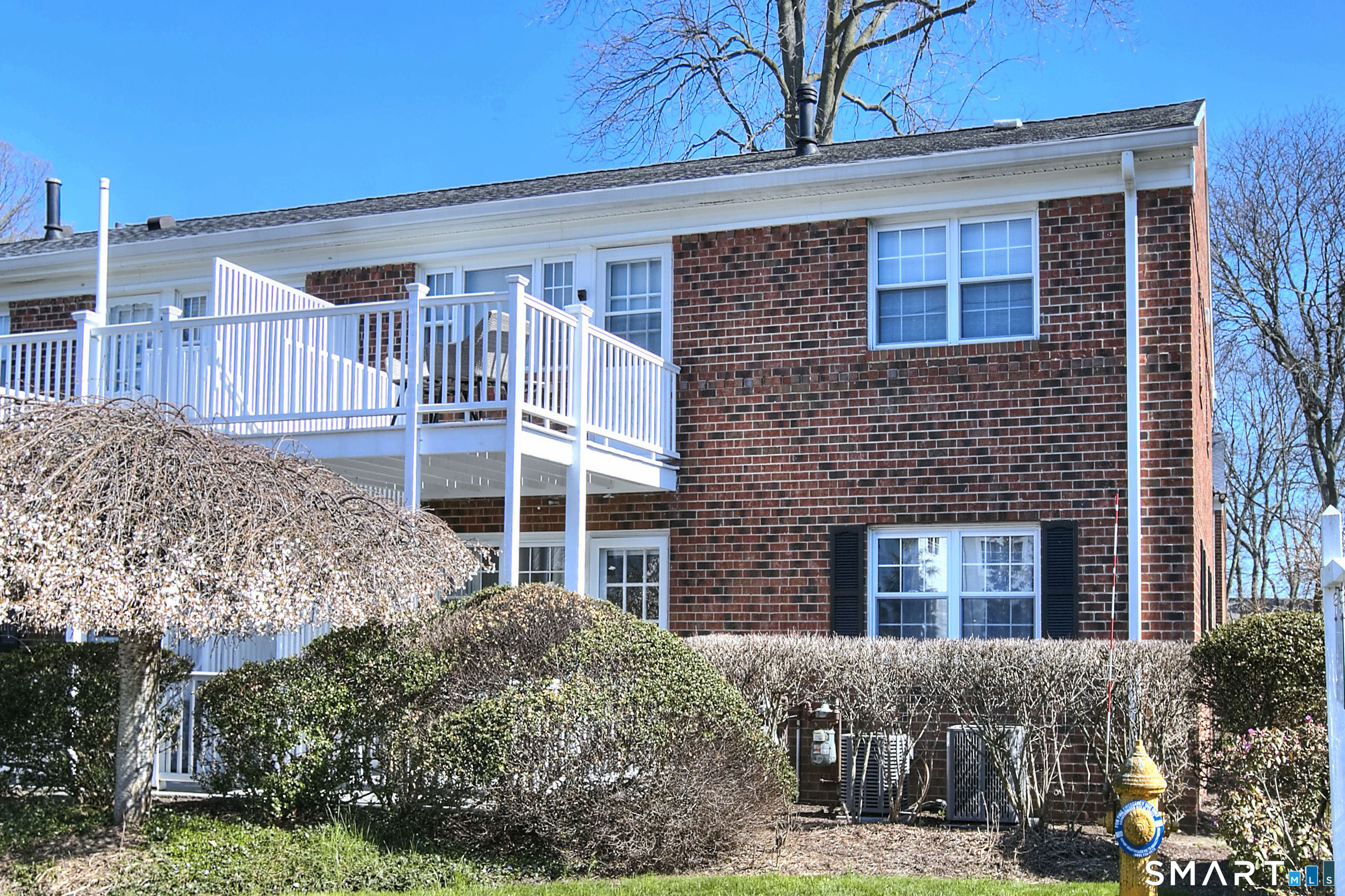 245 Unquowa Road, Unit 27 Fairfield, CT 06824 - Photo 16 of 25