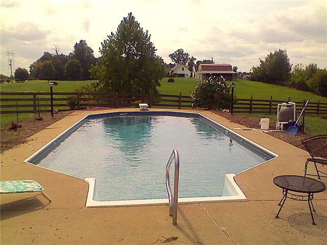 4075 Hoods Branch Road Springfield, TN 37172 - Photo 10 of 16 New liner installed in the spring 2012