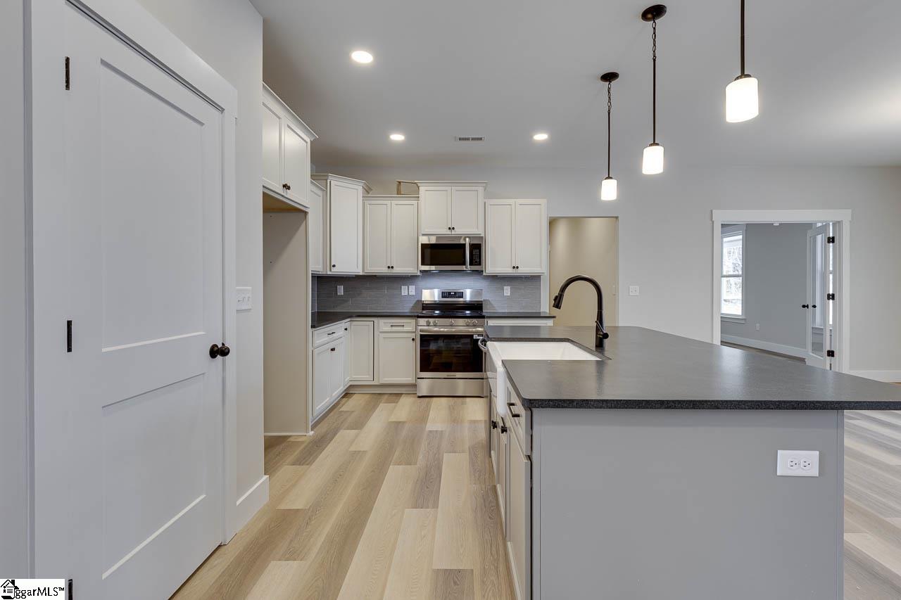 320 Jones Kelley Road Travelers Rest, SC 29690 - Photo 21 of 49