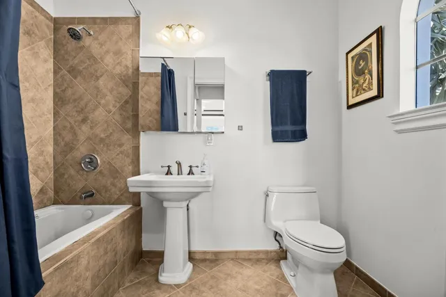 $2,200,000 | 146 Southeast Bella Strano, Port St. Lucie, FL 34984