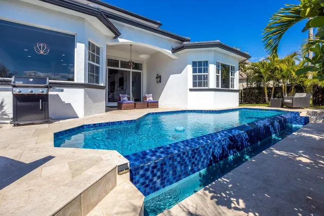 $2,200,000 | 146 Southeast Bella Strano, Port St. Lucie, FL 34984