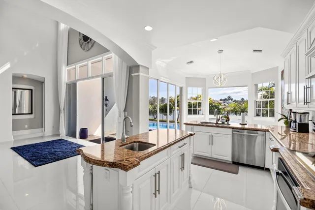 $2,200,000 | 146 Southeast Bella Strano, Port St. Lucie, FL 34984