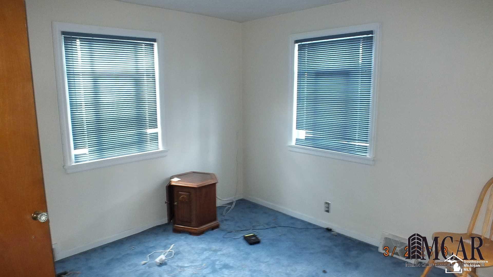55 East State Line Road Toledo, OH 43612 - Photo 14 of 23 21420076-13.JPG