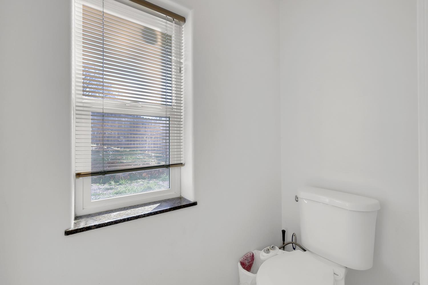 20516 Pleasant Valley Road North San Juan, CA 95960 - Photo 27 of 62