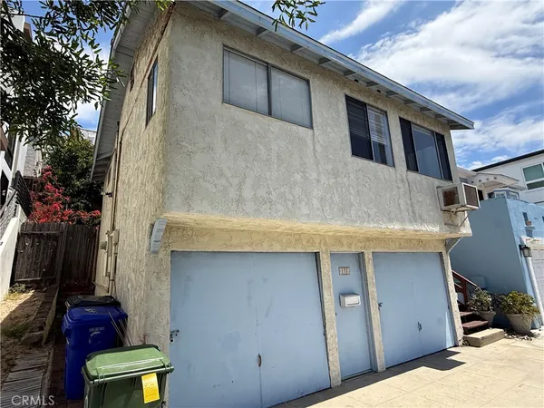 $2,250,000 | 3112 Highland Avenue, Manhattan Beach, CA 90266