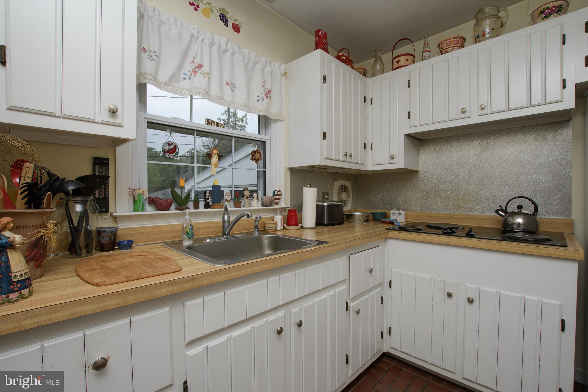 1203 Highgate Road Wilmington, DE 19808 - Photo 15 of 38