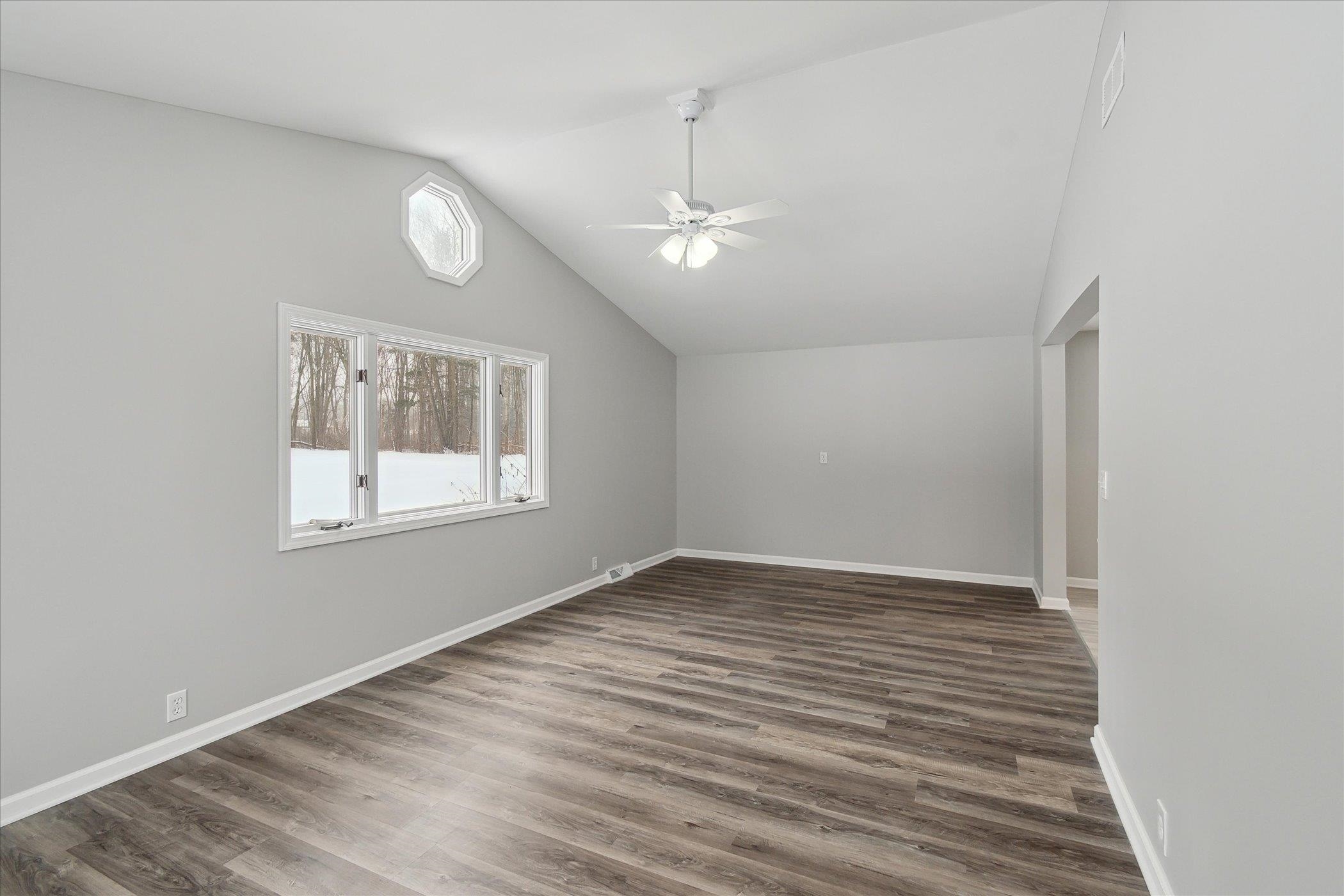 6629 Main Street Vassar, MI 48768 - Photo 16 of 46