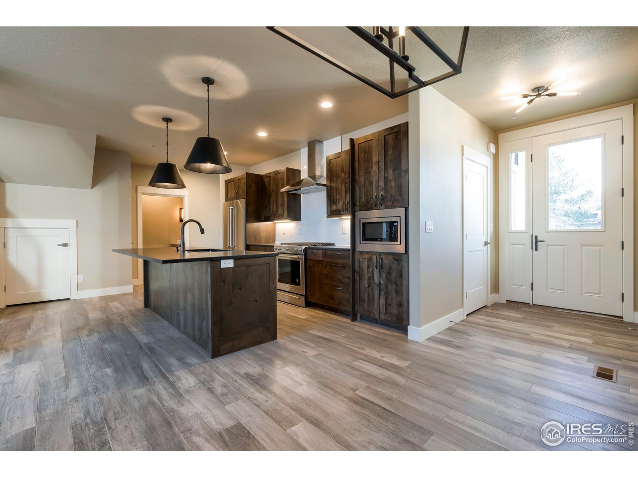 910 Hill Pond Road, Unit 17 Fort Collins, CO 80526 - Photo 6 of 39 Gallery Image 6