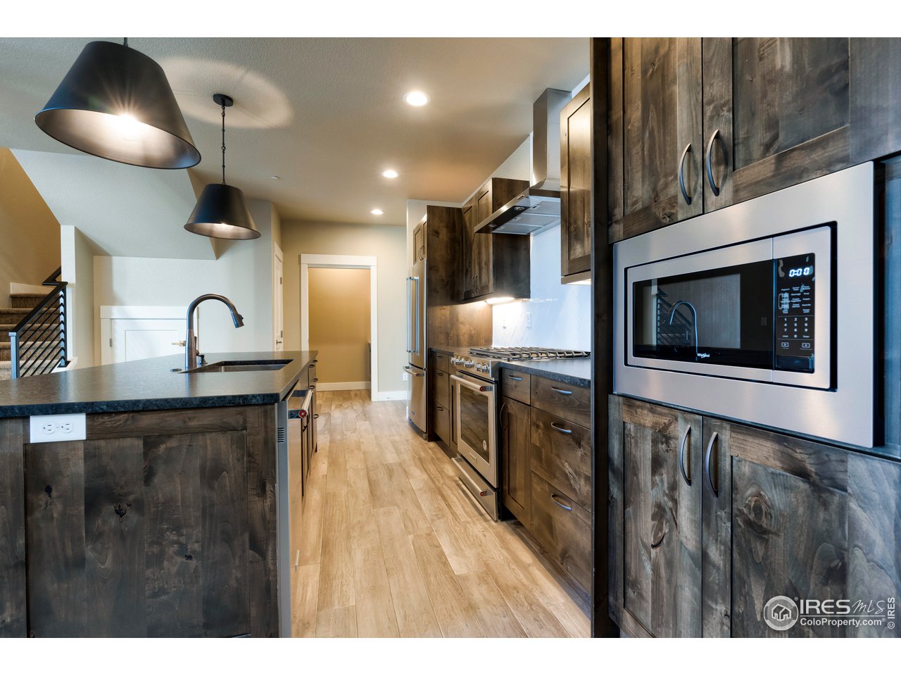 910 Hill Pond Road, Unit 17 Fort Collins, CO 80526 - Photo 7 of 39 Gallery Image 7