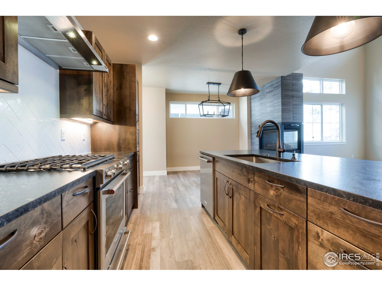 910 Hill Pond Road, Unit 17 Fort Collins, CO 80526 - Photo 9 of 39 Gallery Image 9